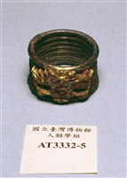 藏品(鑲金飾銀戒指)的圖片